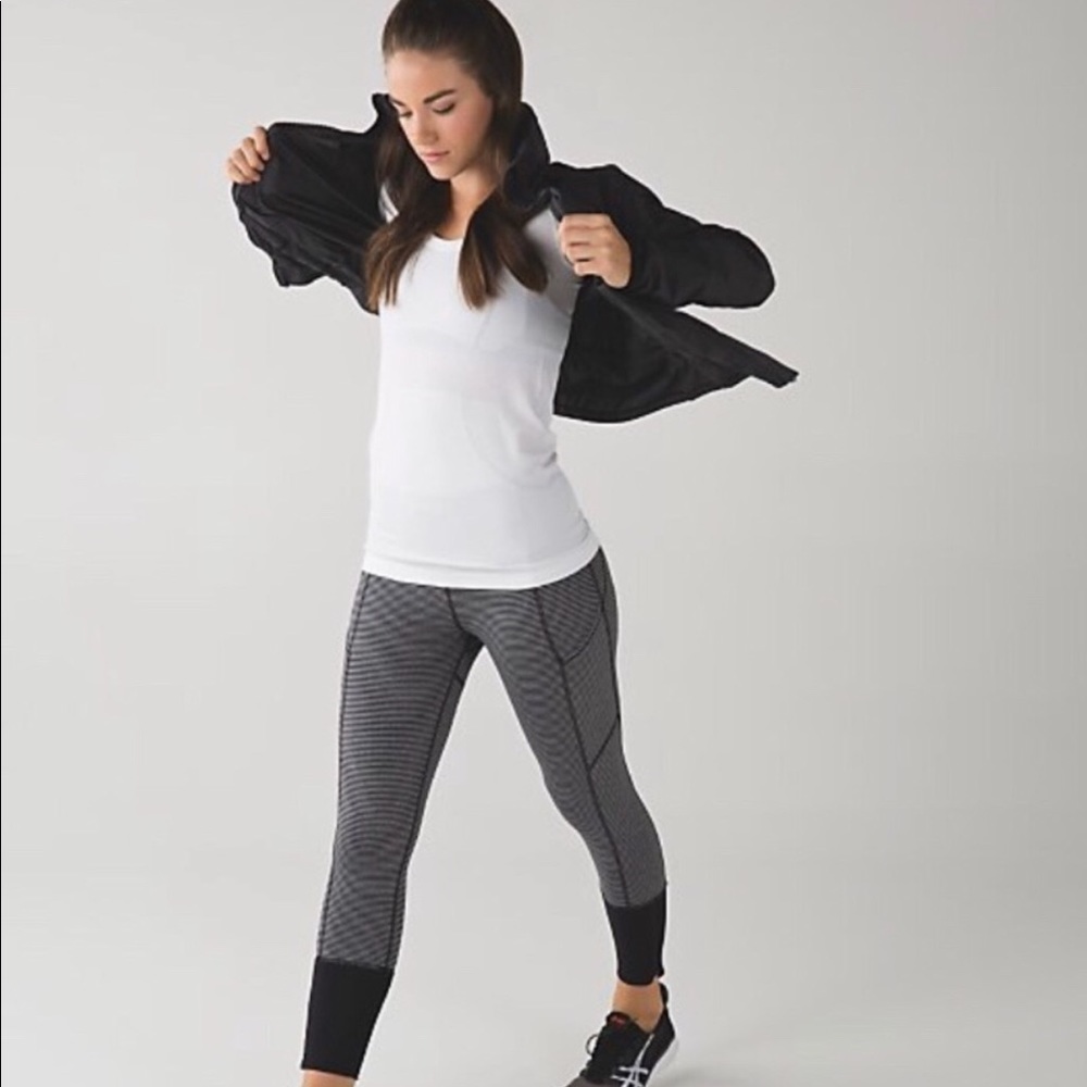 Lululemon Rebel Runner 8